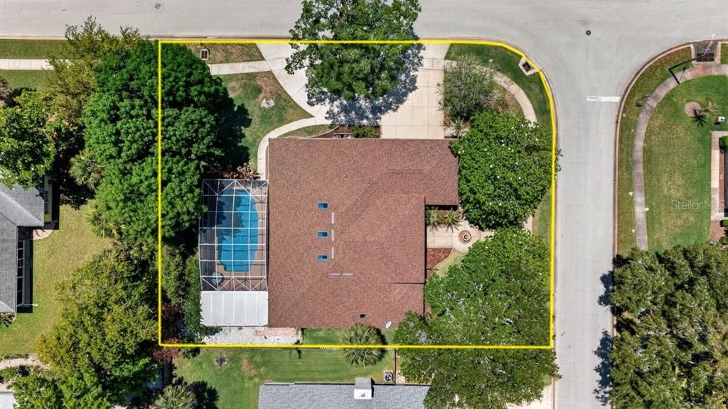 For Sale: $599,999 (4 beds, 3 baths, 2768 Square Feet)