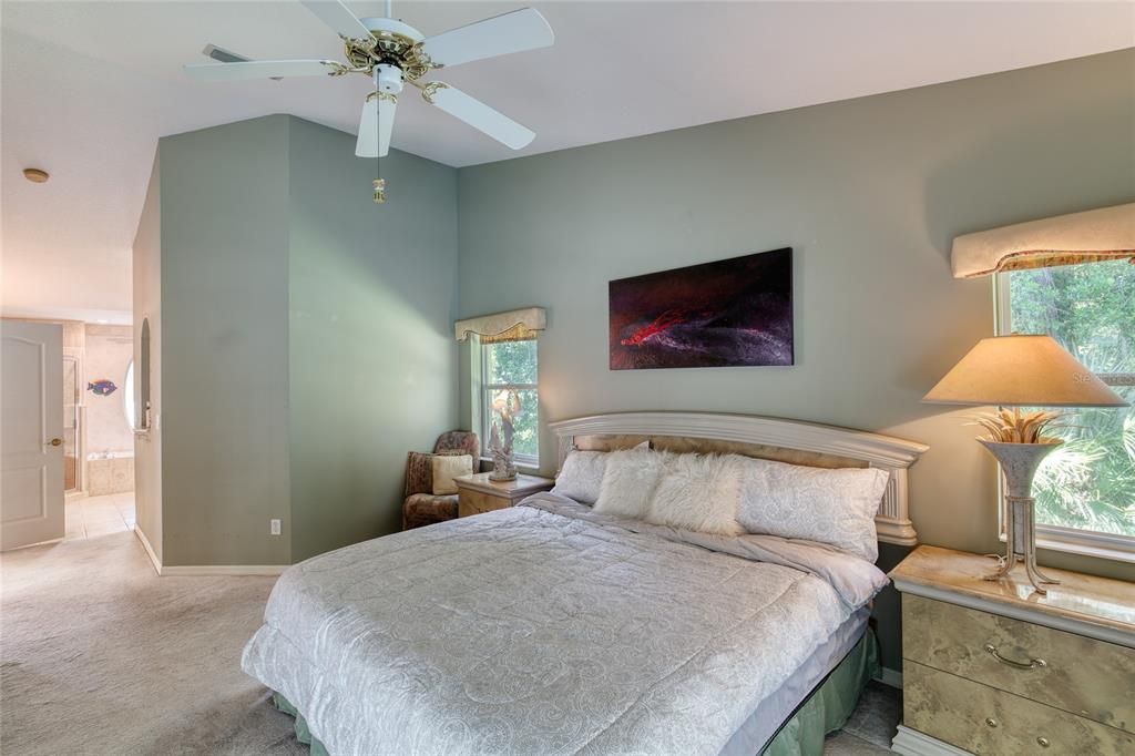 Active With Contract: $449,900 (3 beds, 2 baths, 2086 Square Feet)