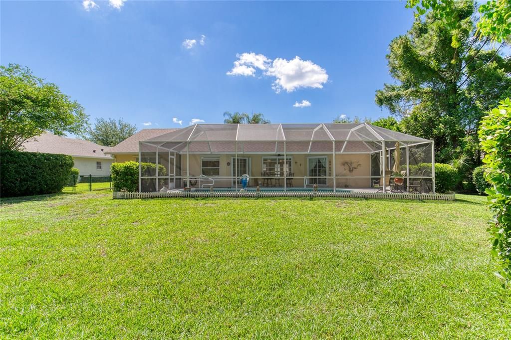 Active With Contract: $449,900 (3 beds, 2 baths, 2086 Square Feet)