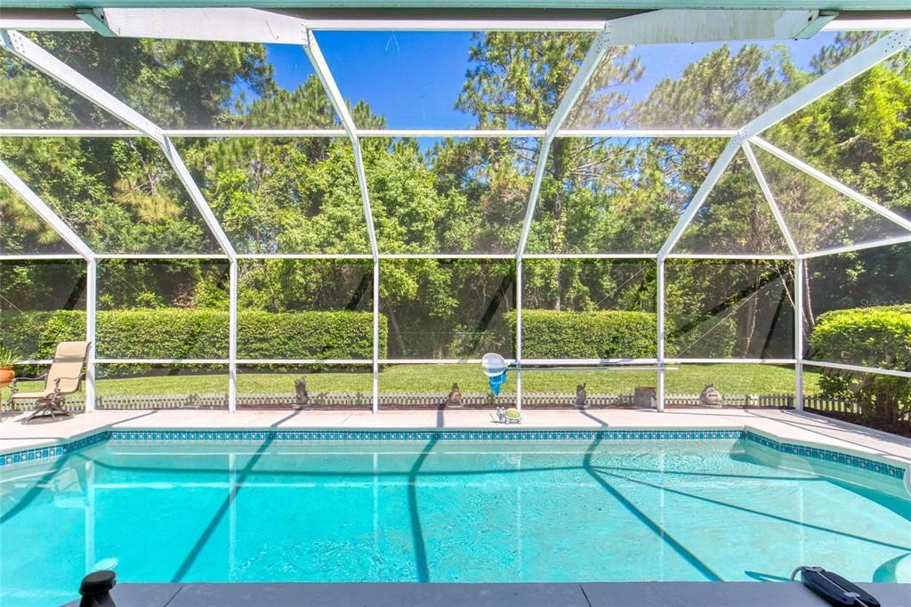 Active With Contract: $449,900 (3 beds, 2 baths, 2086 Square Feet)