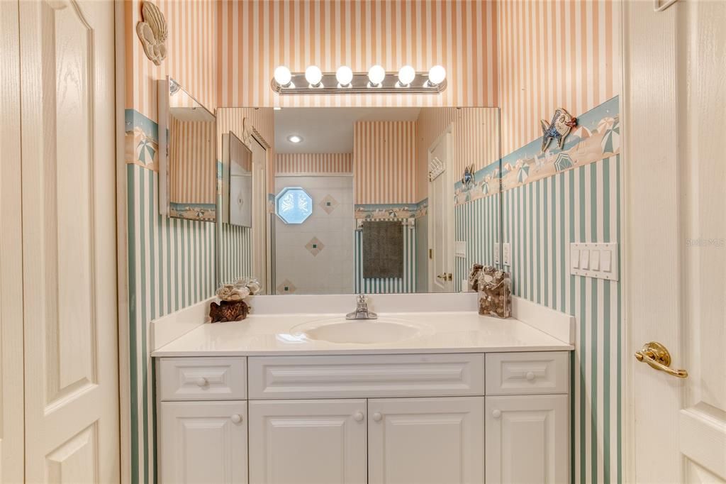 Active With Contract: $449,900 (3 beds, 2 baths, 2086 Square Feet)