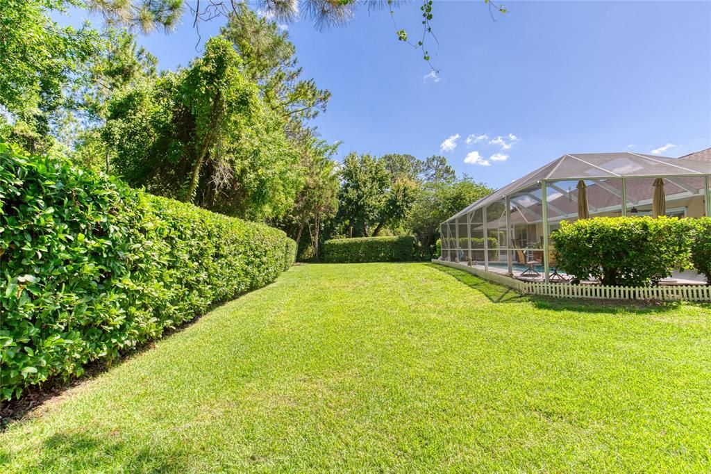 Active With Contract: $449,900 (3 beds, 2 baths, 2086 Square Feet)