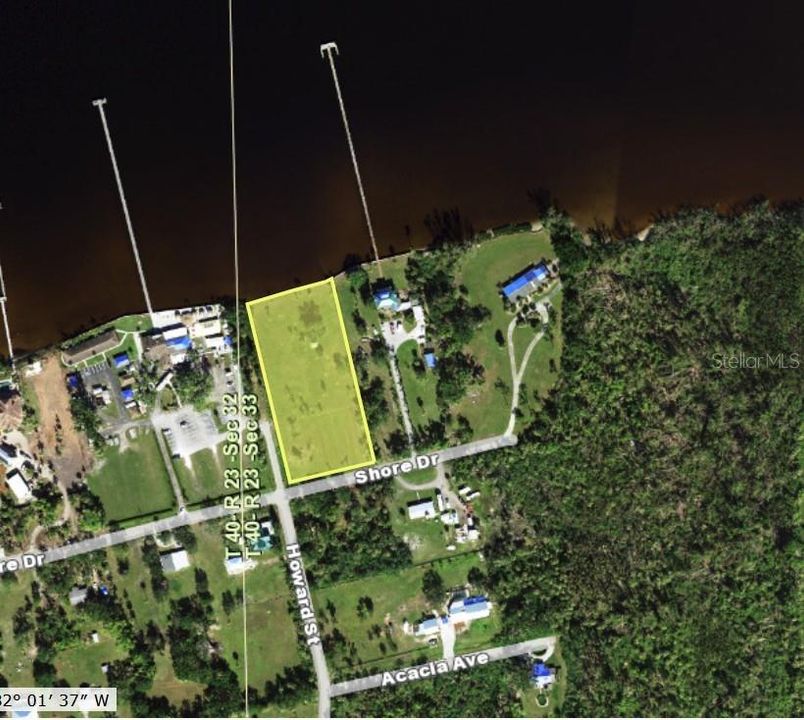 На продажу: $799,900 (1.84 acres)