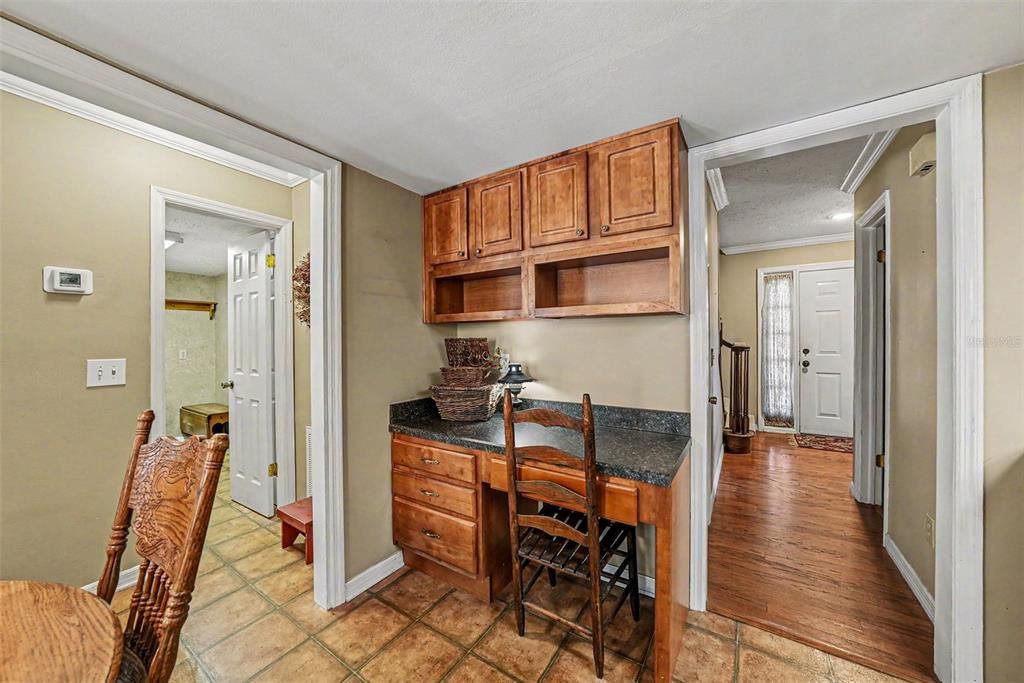En Venta: $549,900 (5 camas, 3 baños, 2986 Pies cuadrados)