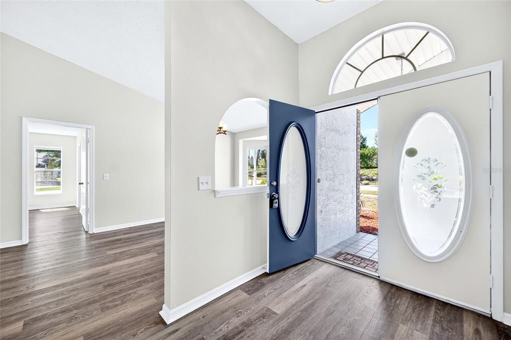 For Sale: $359,000 (3 beds, 2 baths, 1974 Square Feet)