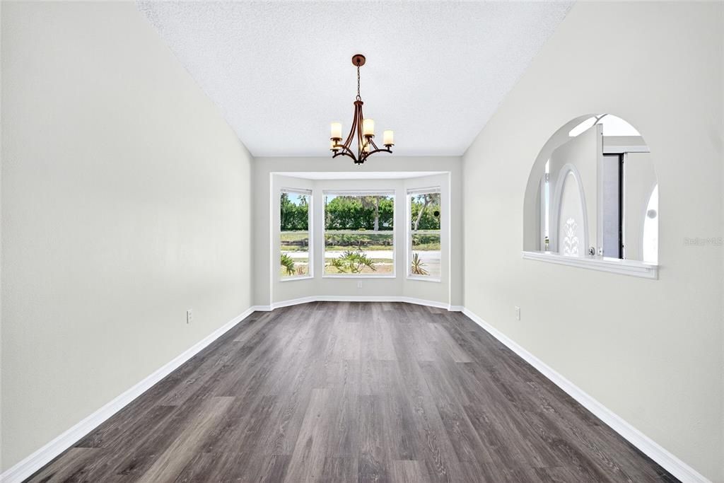 For Sale: $359,000 (3 beds, 2 baths, 1974 Square Feet)