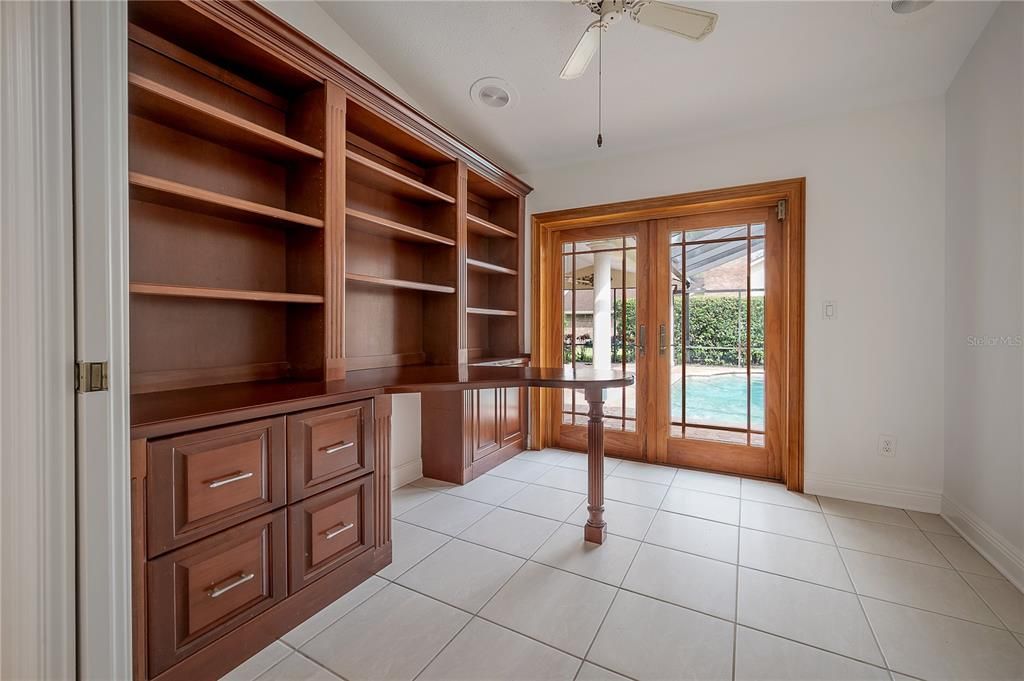 В аренду: $4,900 (5 спален, 4 ванн, 3056 Квадратных фут)