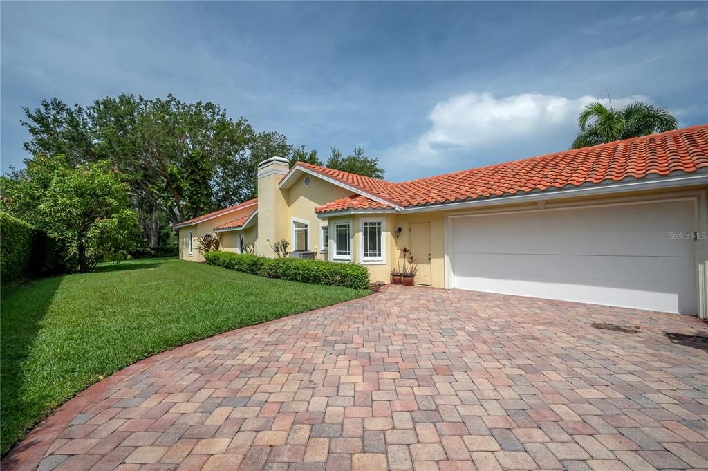 В аренду: $4,900 (5 спален, 4 ванн, 3056 Квадратных фут)