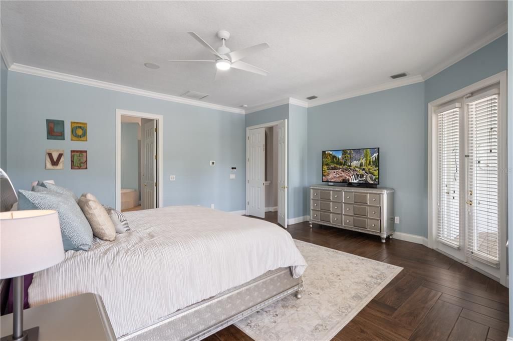 Active With Contract: $1,299,000 (5 beds, 5 baths, 3695 Square Feet)