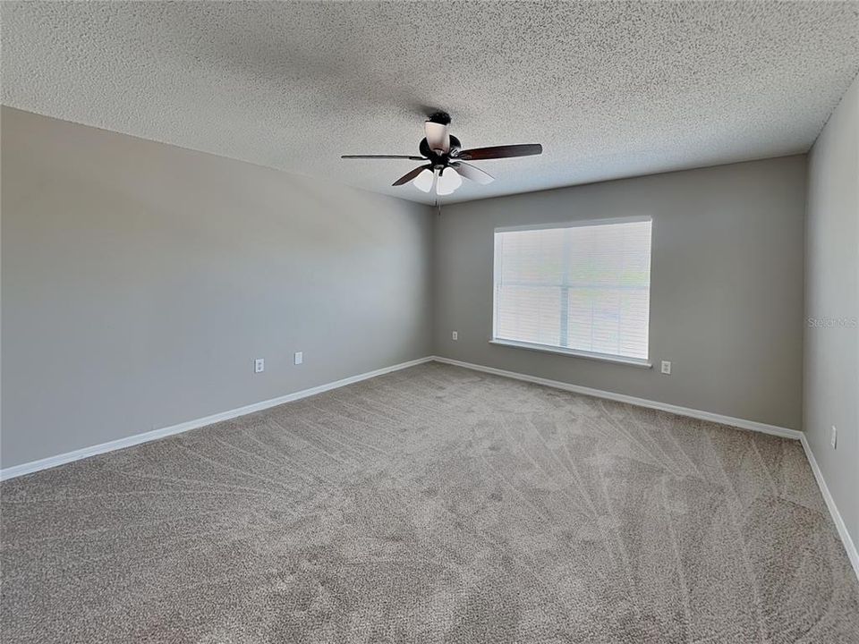 For Rent: $2,219 (4 beds, 2 baths, 2344 Square Feet)