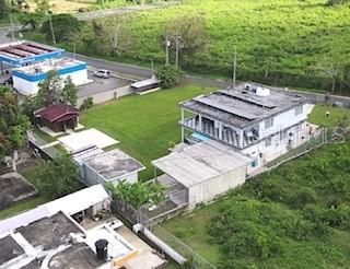 En Venta: $299,000 (4 camas, 2 baños, 3200 Pies cuadrados)