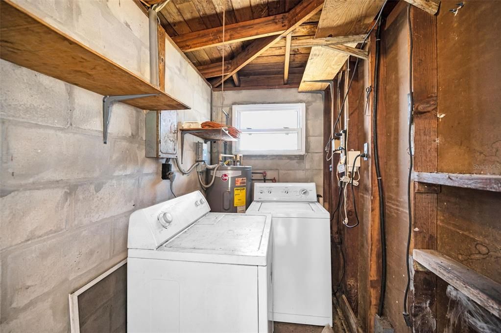 Activo con contrato: $125,000 (2 camas, 1 baños, 594 Pies cuadrados)