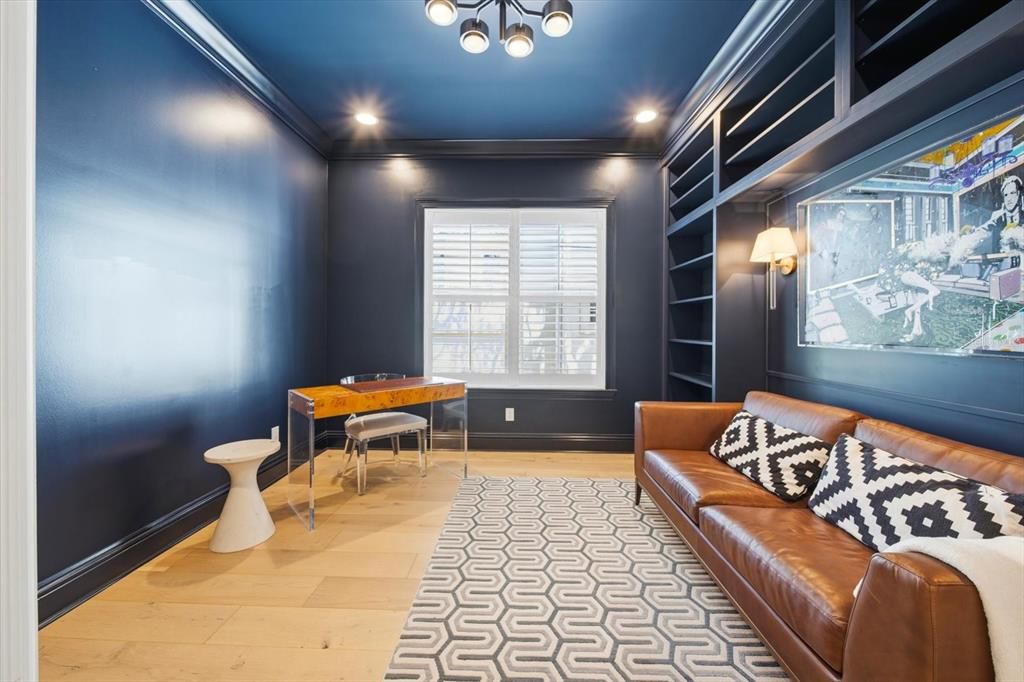 For Sale: $3,150,000 (5 beds, 5 baths, 5127 Square Feet)