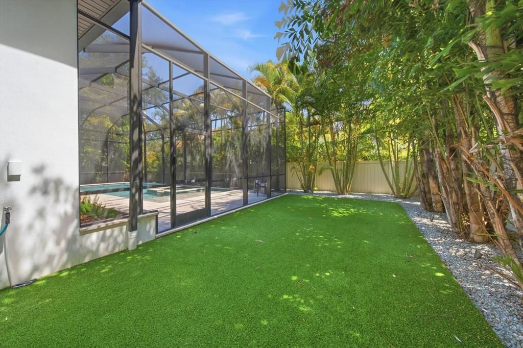 For Sale: $3,150,000 (5 beds, 5 baths, 5127 Square Feet)