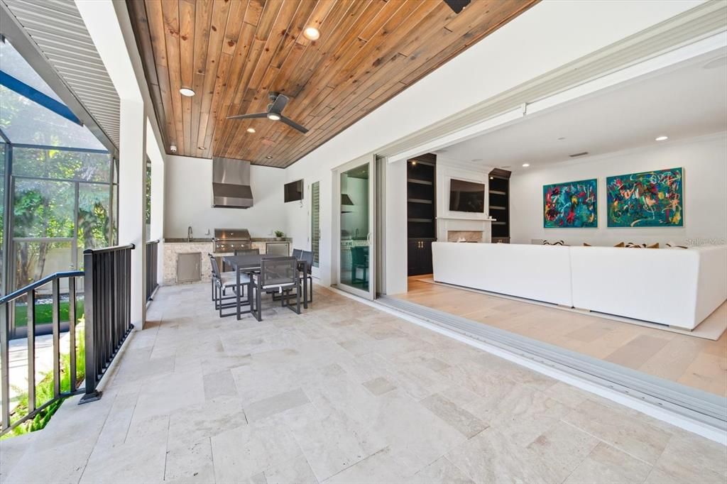 For Sale: $3,150,000 (5 beds, 5 baths, 5127 Square Feet)
