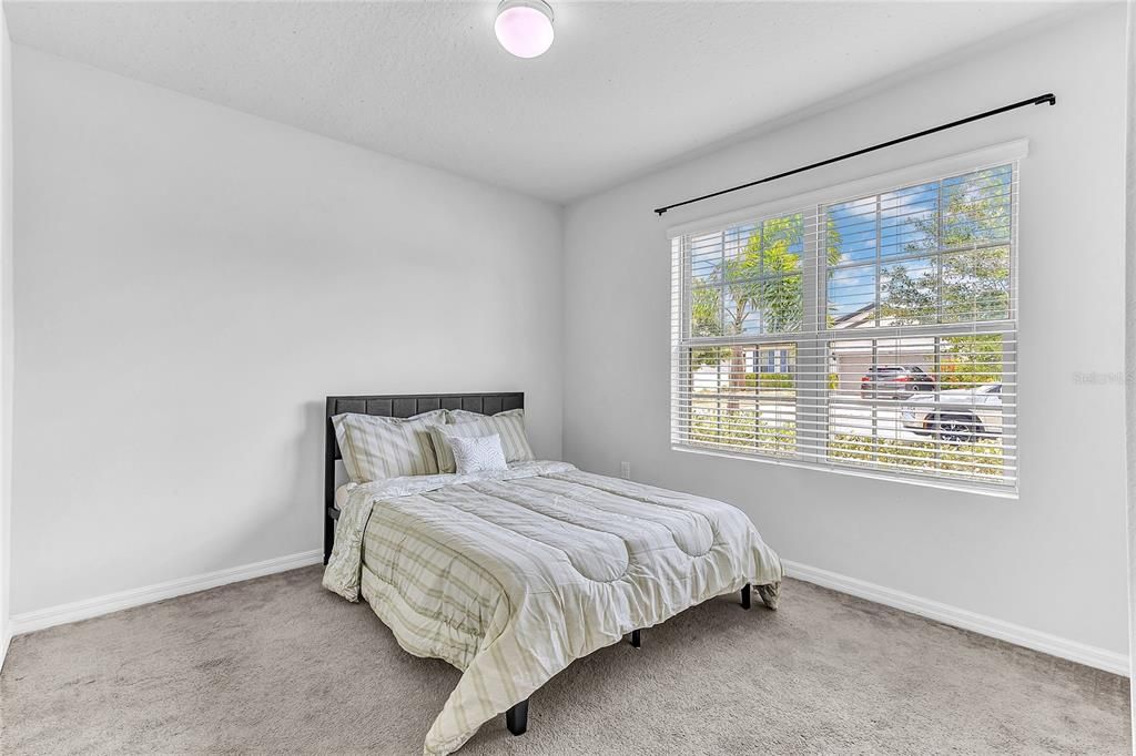 For Rent: $2,350 (3 beds, 2 baths, 1443 Square Feet)