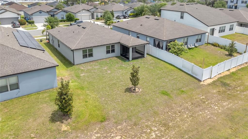 For Rent: $2,350 (3 beds, 2 baths, 1443 Square Feet)