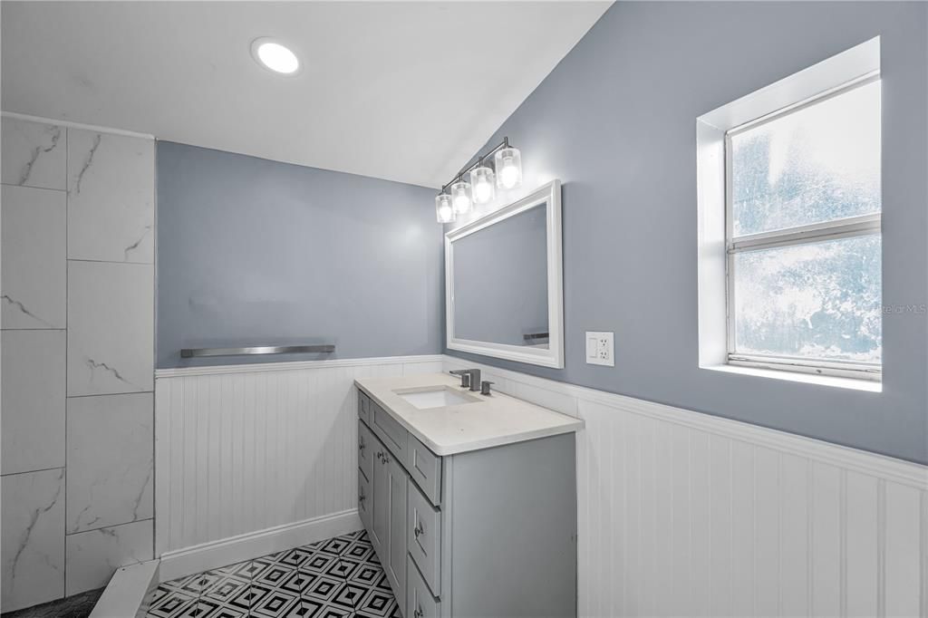 For Sale: $329,000 (4 beds, 2 baths, 1782 Square Feet)