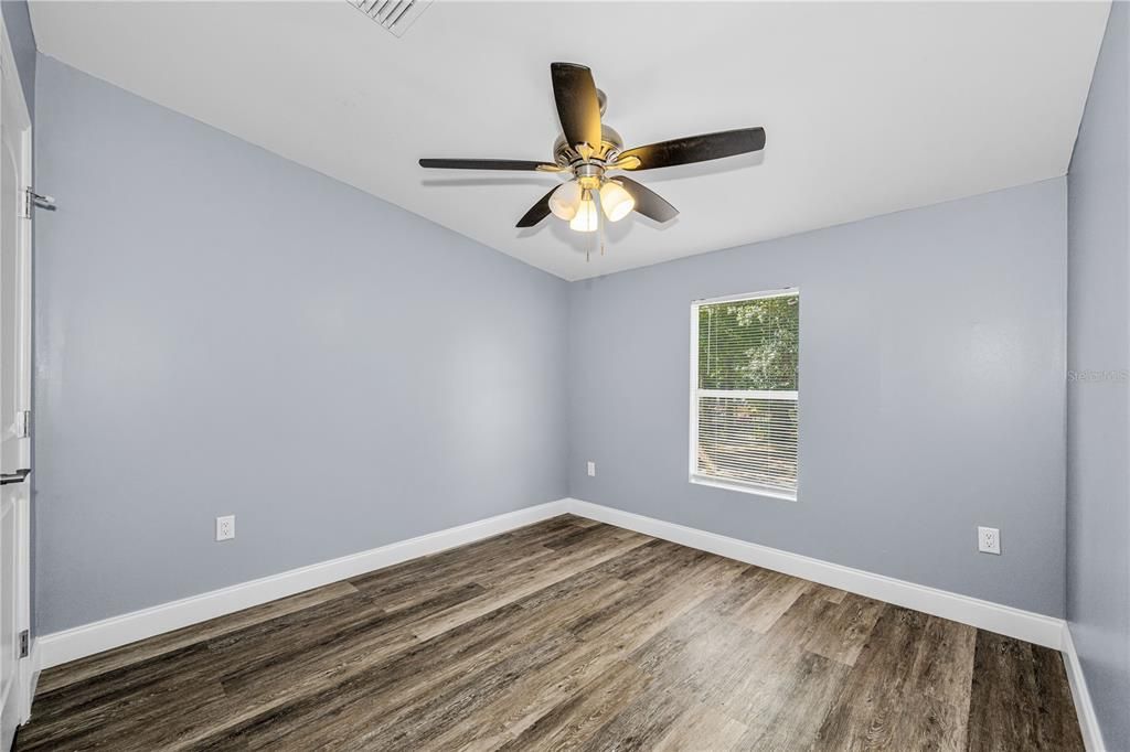For Sale: $329,000 (4 beds, 2 baths, 1782 Square Feet)
