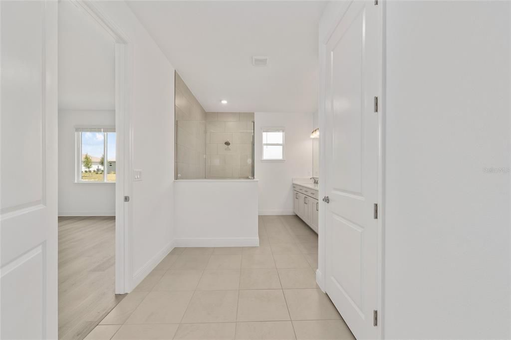For Sale: $452,245 (2 beds, 2 baths, 2019 Square Feet)