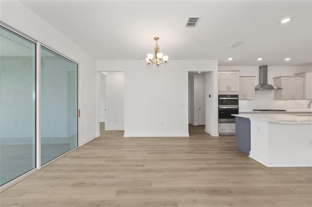For Sale: $452,245 (2 beds, 2 baths, 2019 Square Feet)