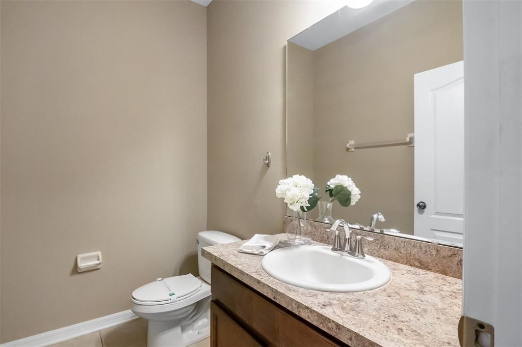 For Rent: $1,990 (2 beds, 2 baths, 1575 Square Feet)
