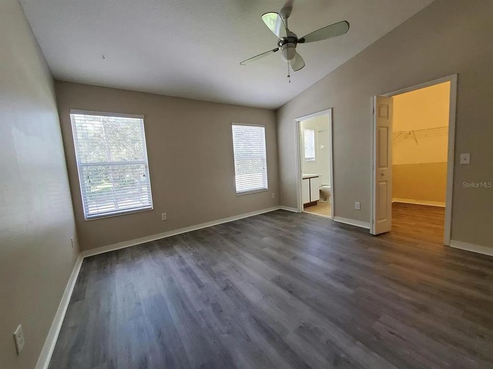 For Rent: $2,000 (2 beds, 2 baths, 1297 Square Feet)
