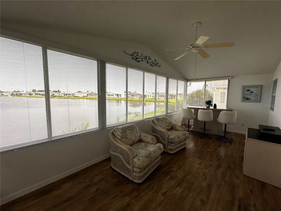 En Venta: $184,900 (2 camas, 2 baños, 1295 Pies cuadrados)