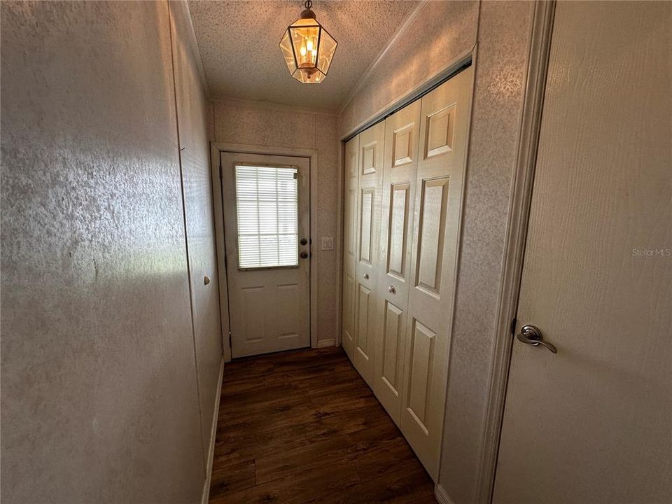 En Venta: $184,900 (2 camas, 2 baños, 1295 Pies cuadrados)