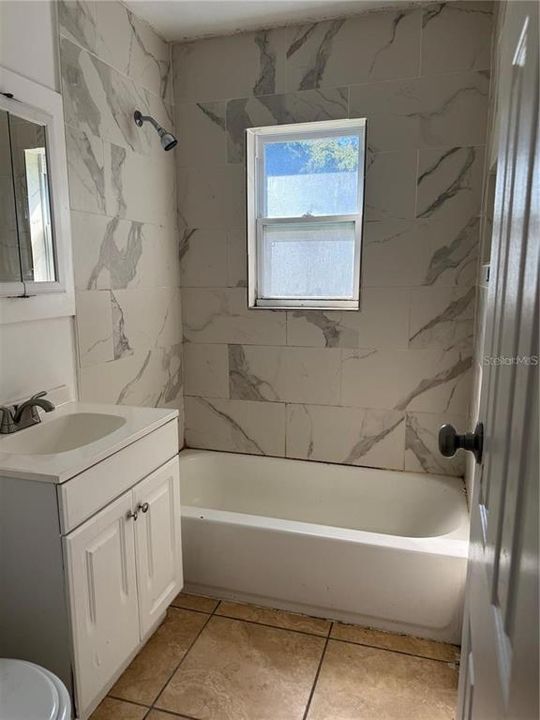 For Sale: $120,000 (1 beds, 1 baths, 520 Square Feet)