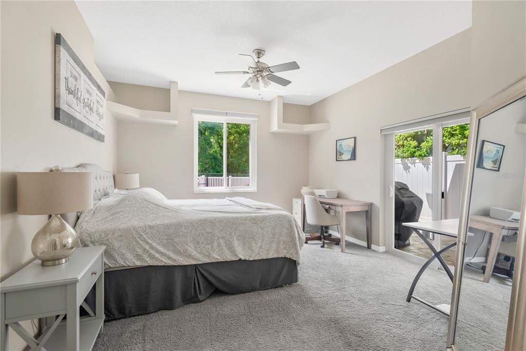 Active With Contract: $349,900 (3 beds, 2 baths, 1574 Square Feet)