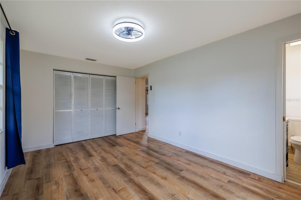 Activo con contrato: $253,000 (2 camas, 1 baños, 1252 Pies cuadrados)