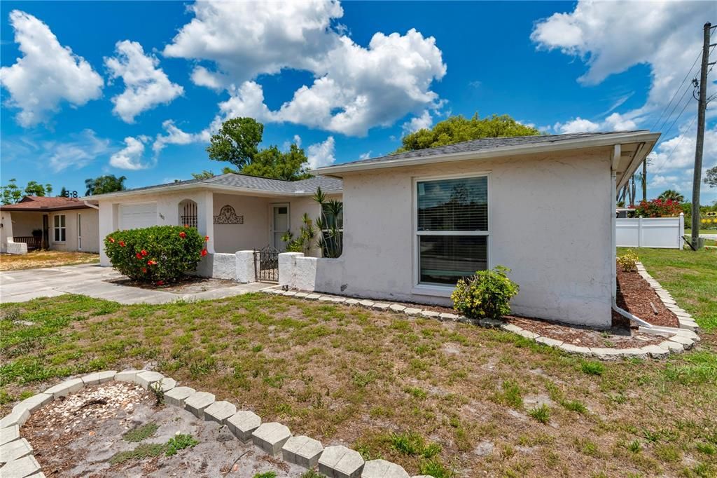 En Venta: $264,000 (2 camas, 2 baños, 1442 Pies cuadrados)
