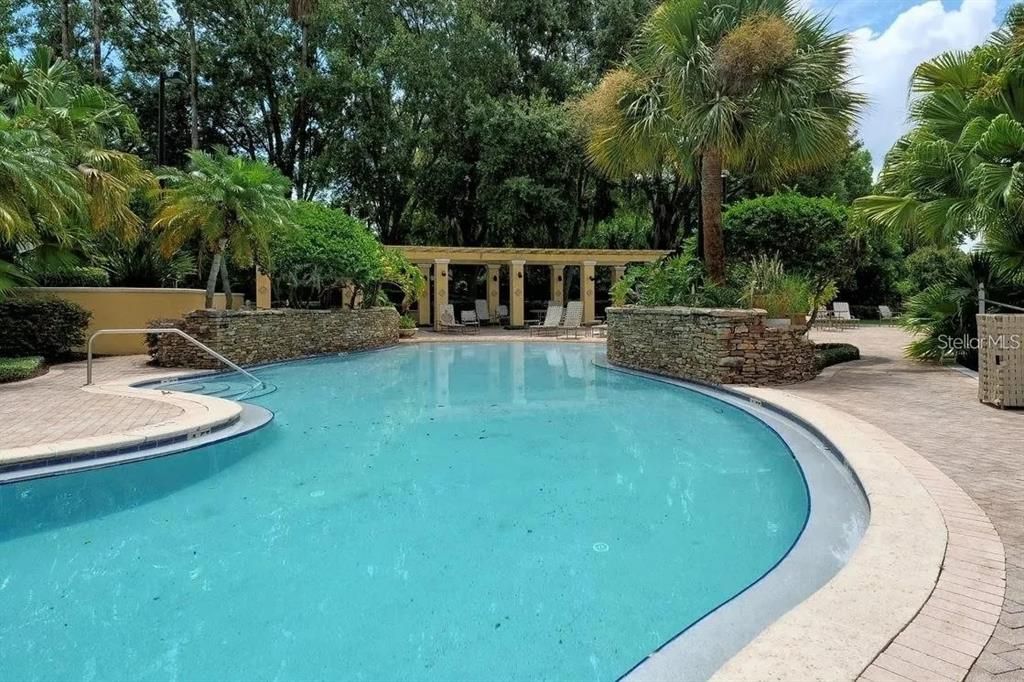 For Rent: $1,850 (2 beds, 2 baths, 1111 Square Feet)