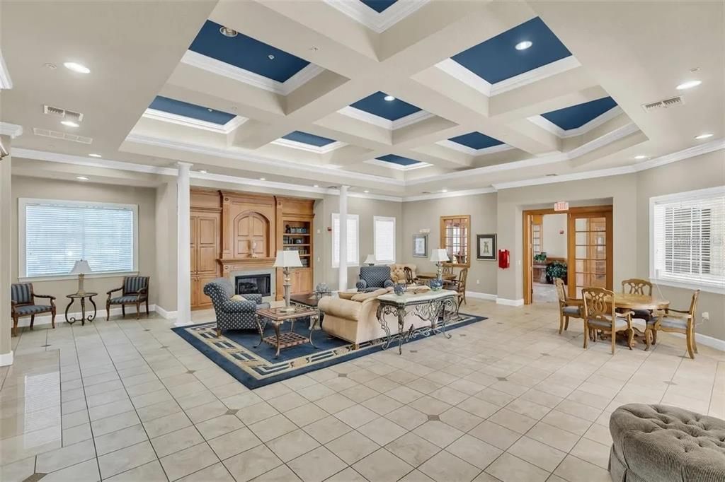 For Rent: $1,850 (2 beds, 2 baths, 1111 Square Feet)