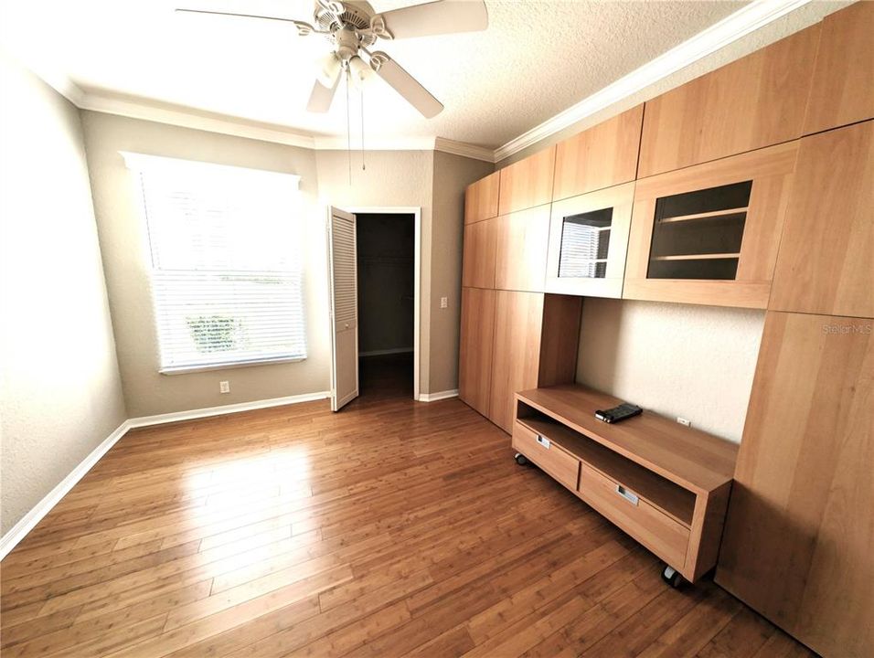 For Rent: $1,850 (2 beds, 2 baths, 1111 Square Feet)