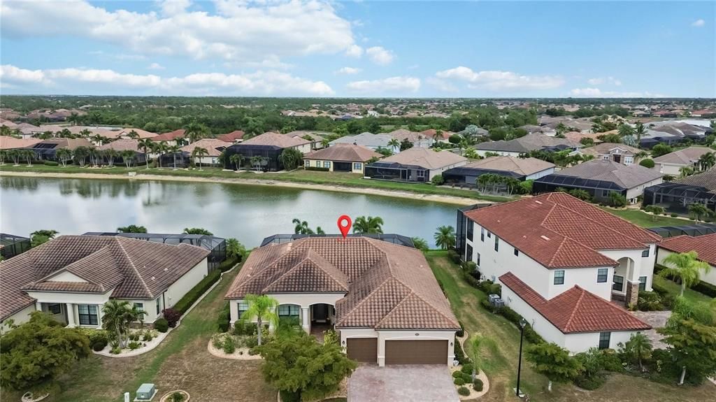 For Sale: $715,000 (4 beds, 2 baths, 2358 Square Feet)