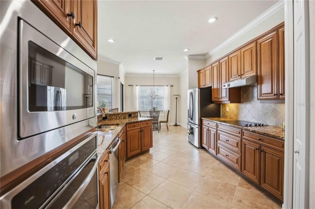 For Sale: $715,000 (4 beds, 2 baths, 2358 Square Feet)