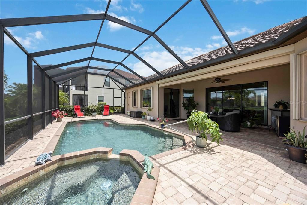 For Sale: $715,000 (4 beds, 2 baths, 2358 Square Feet)
