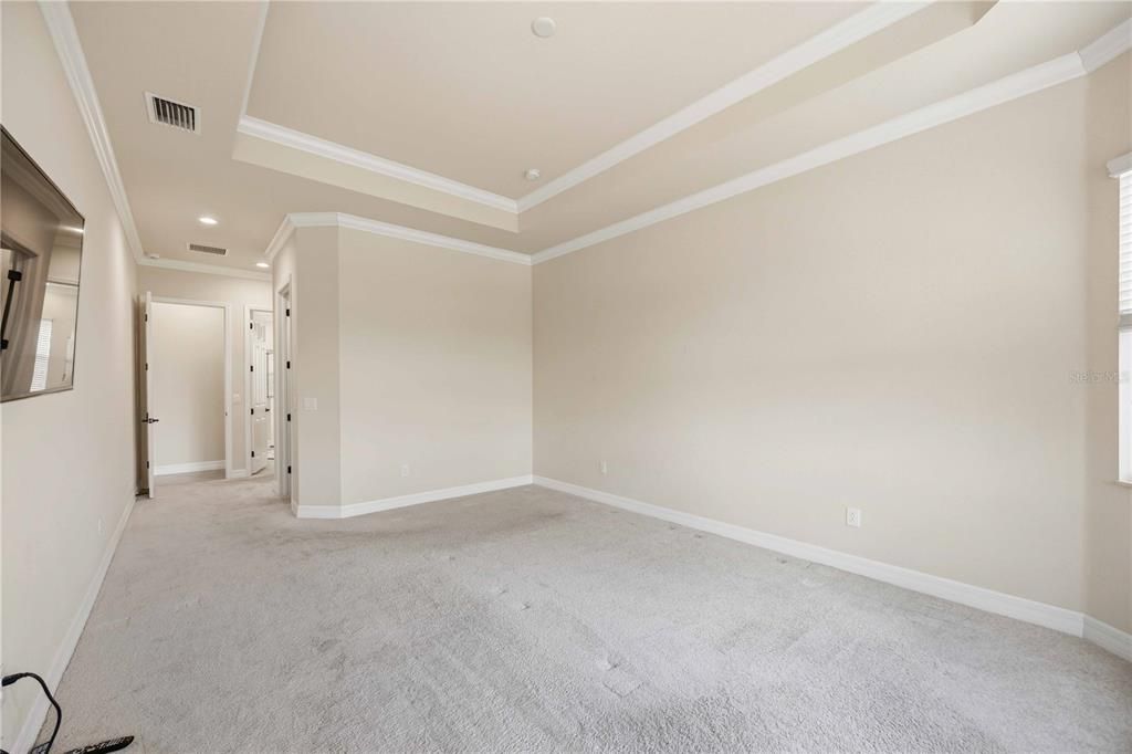 For Sale: $715,000 (4 beds, 2 baths, 2358 Square Feet)
