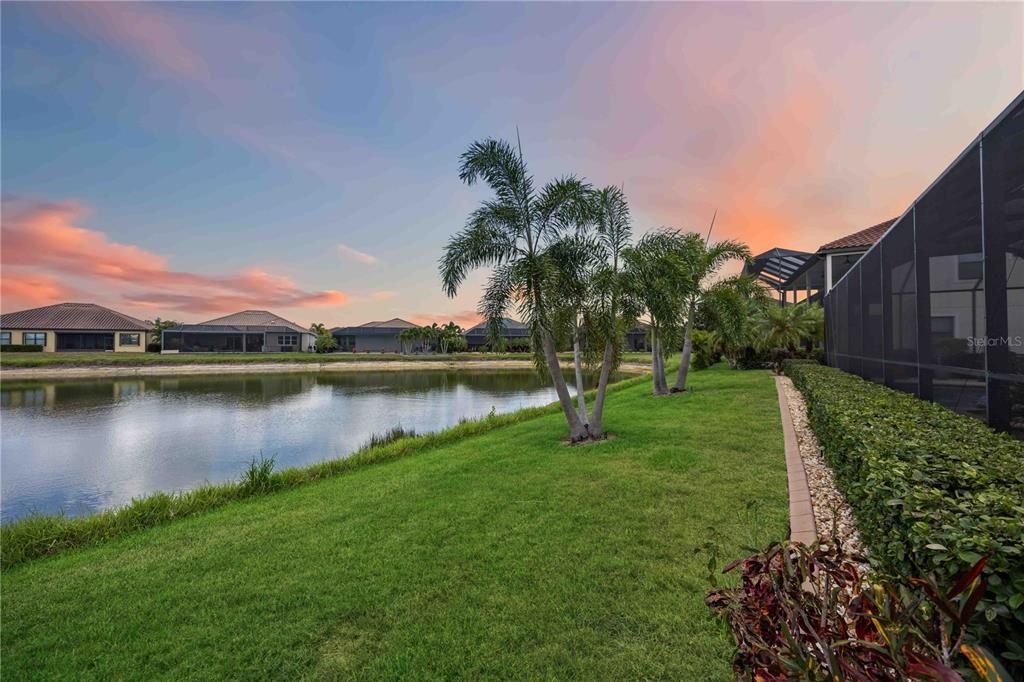 For Sale: $715,000 (4 beds, 2 baths, 2358 Square Feet)