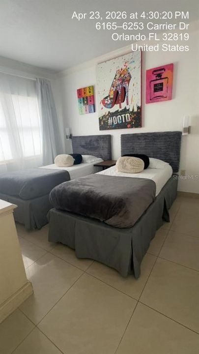 For Sale: $252,000 (2 beds, 2 baths, 583 Square Feet)