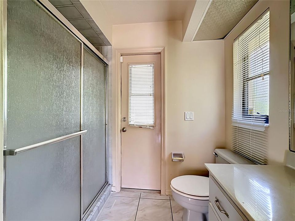 For Sale: $249,900 (3 beds, 2 baths, 1458 Square Feet)