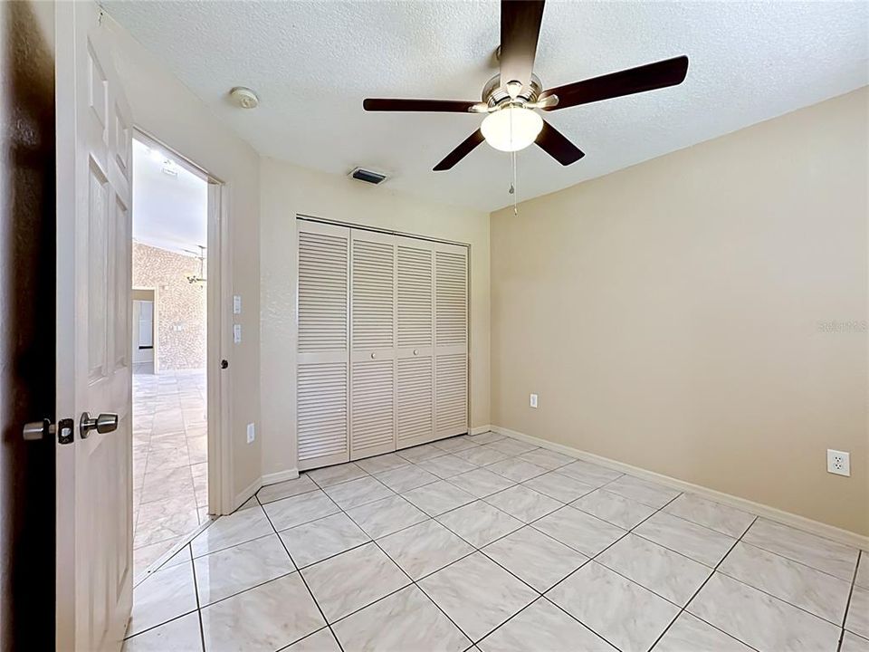 For Sale: $249,900 (3 beds, 2 baths, 1458 Square Feet)
