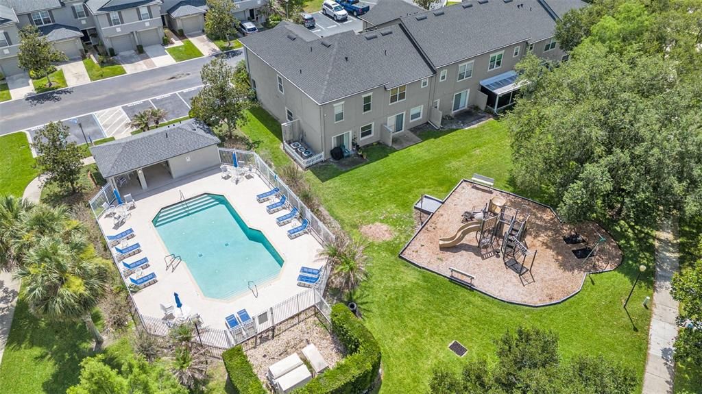 En Venta: $304,999 (2 camas, 2 baños, 1275 Pies cuadrados)