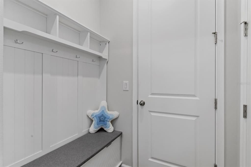 For Sale: $474,700 (3 beds, 2 baths, 2098 Square Feet)