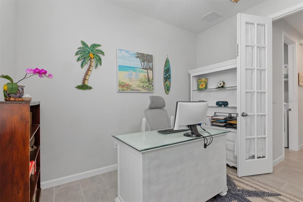 For Sale: $474,700 (3 beds, 2 baths, 2098 Square Feet)