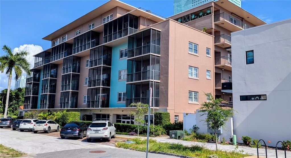 На продажу: $149,000 (1 спален, 1 ванн, 660 Квадратных фут)