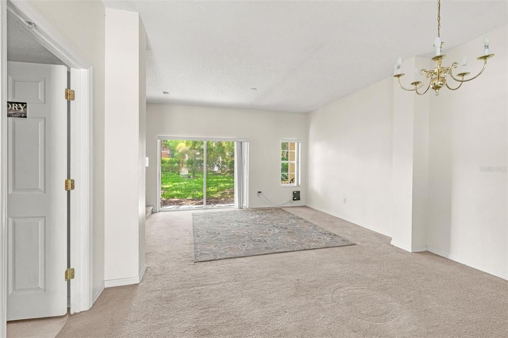 For Sale: $249,500 (3 beds, 2 baths, 1263 Square Feet)