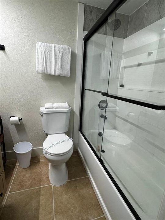 For Sale: $259,000 (2 beds, 2 baths, 578 Square Feet)